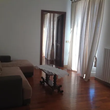 Casa Elena Apartment *